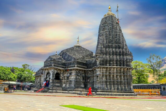 Mumbai Nashik Shirdi Darshan Tour 3N4D Package