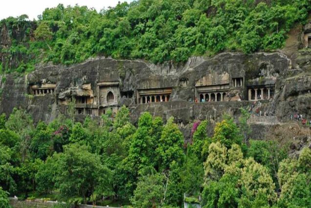 Mumbai Nashik Shirdi Aurangabad Darshan Tour 4N5D Package